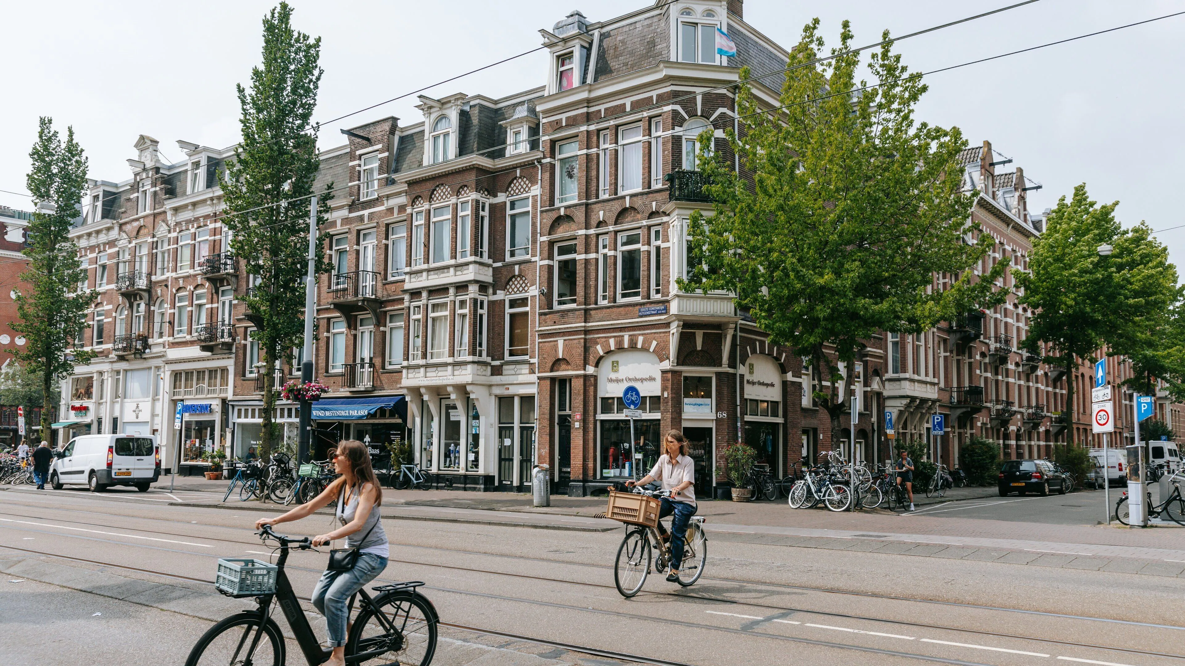 Amsterdam's Culinary Scene: How It Stacks Up Against Other Dutch