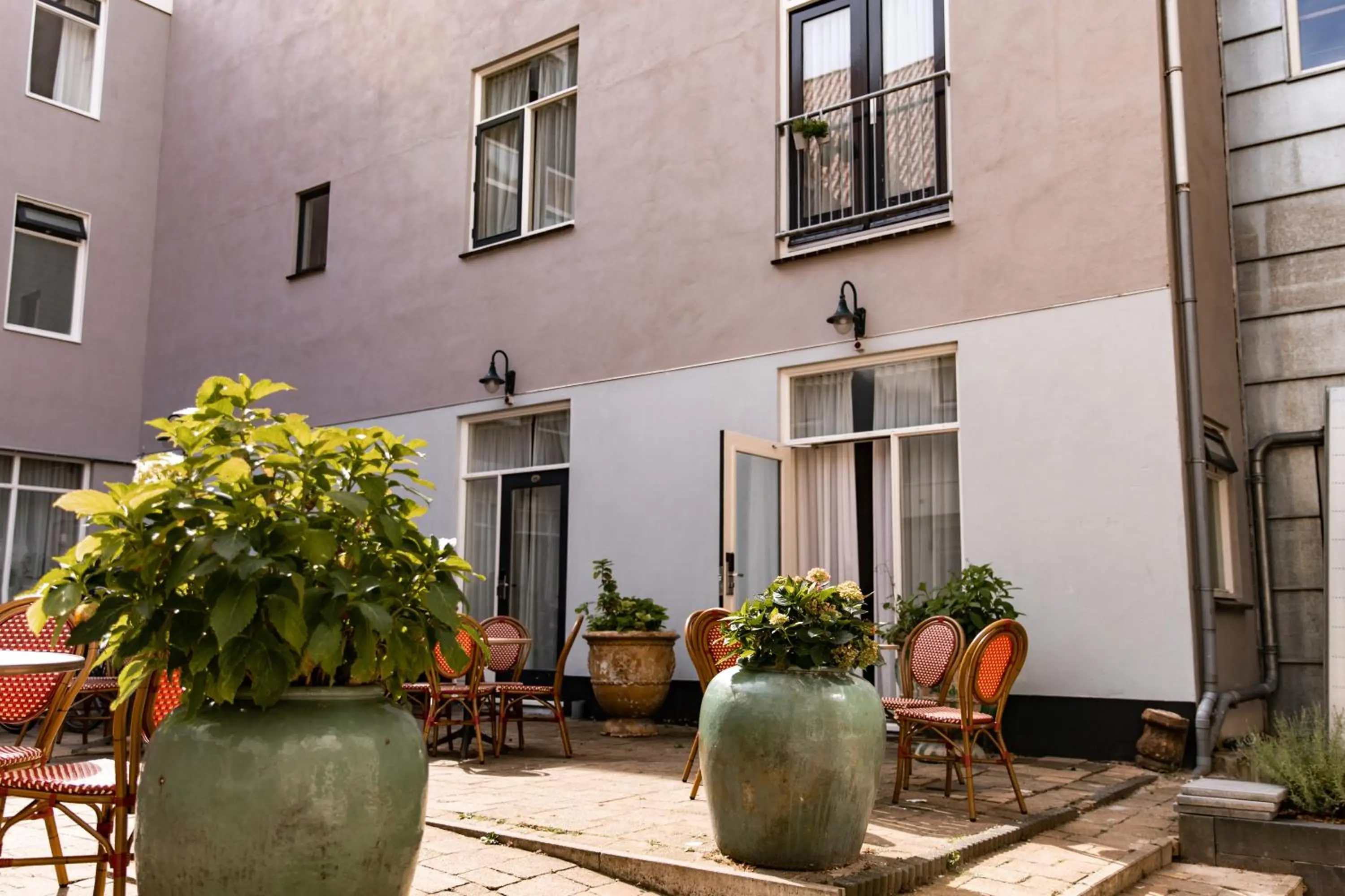 Choosing Your Perfect Stay in Leiden: A Detailed Hotel Guide