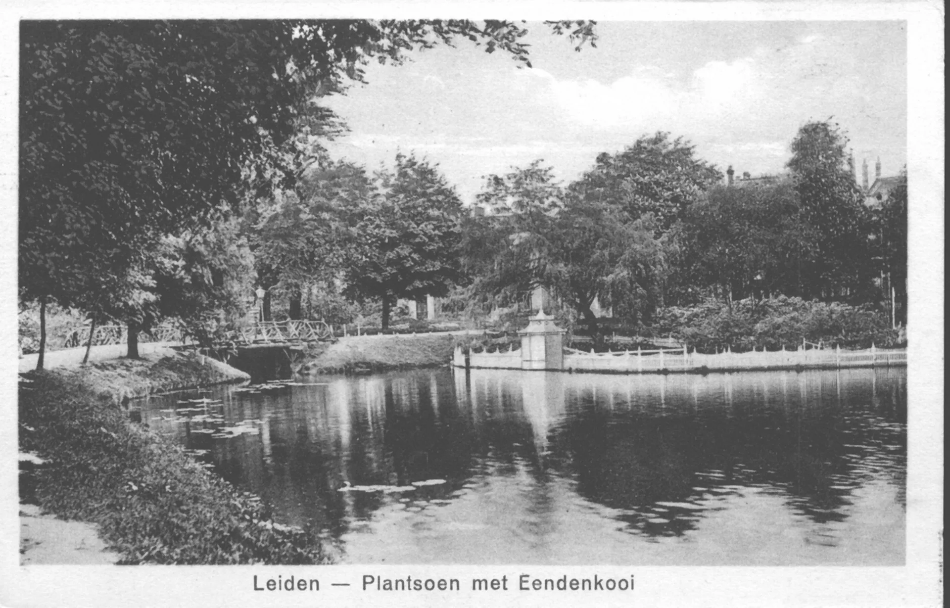 Leiden on Foot: Your Essential Planning Guide for an Active Trip