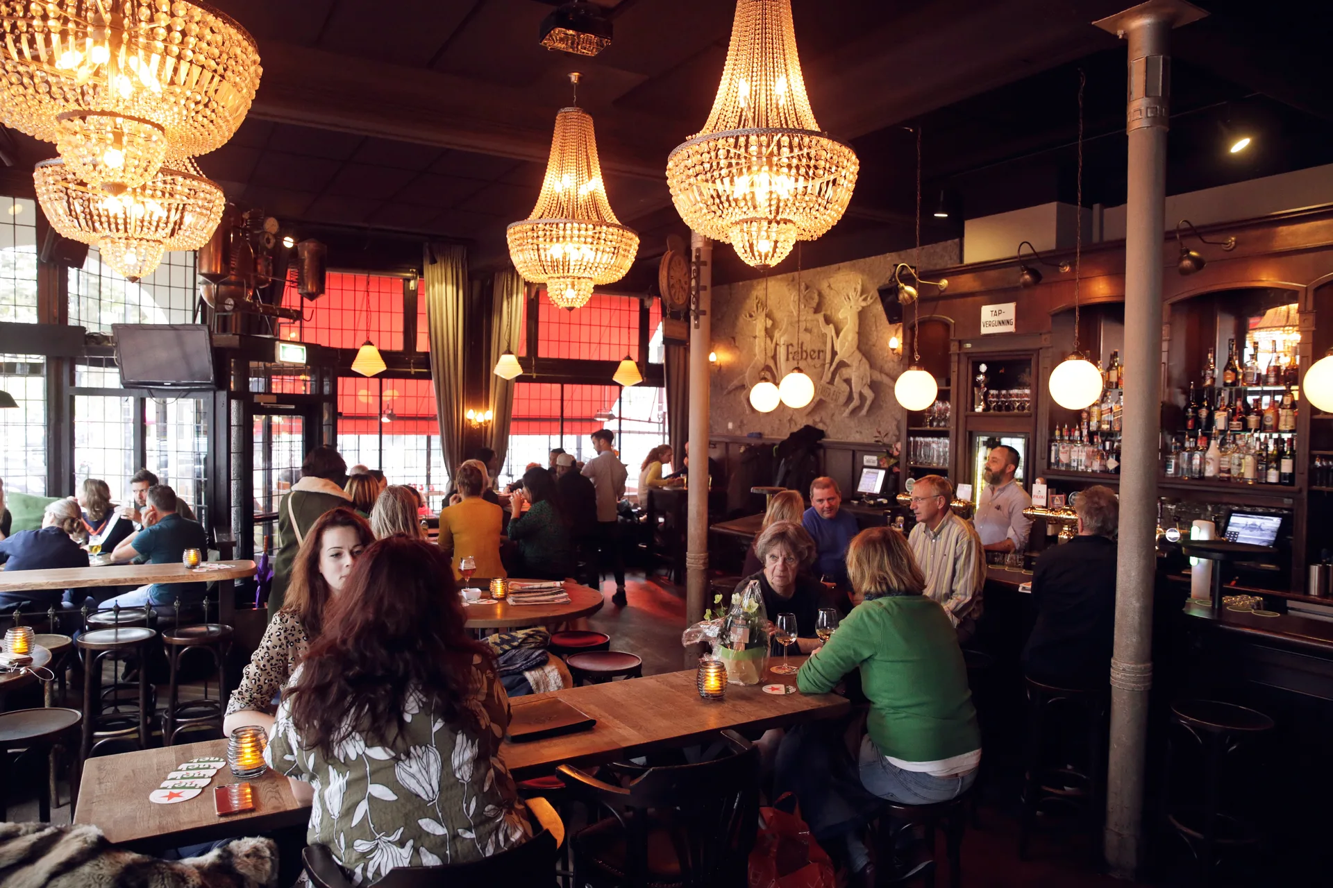 Leiden Nightlife: Your Guide to the City's Best Bars, Clubs